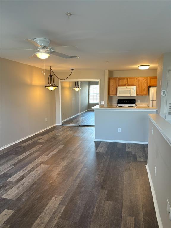 Building Photo - 4850 51st St W