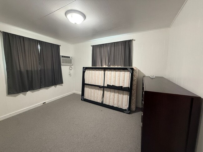 Building Photo - Aiea 3-bedroom 2 bath with 1 assigned parking
