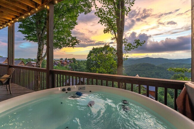 Building Photo - 191 Scenic Wolf Dr