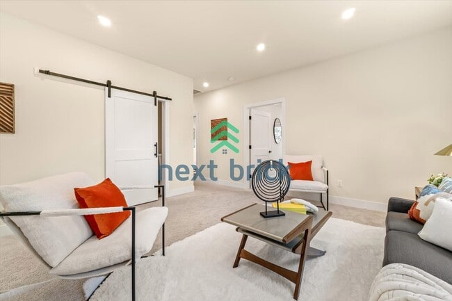 Building Photo - Spacious 3-Bed Home with 2.5 Baths in Prime Bothell Location – 2500 Sq Ft of Comfort!
