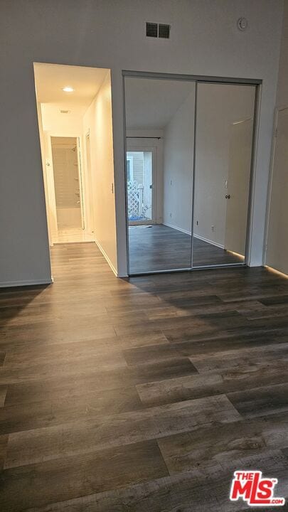 Building Photo - 3851 Amberly Dr