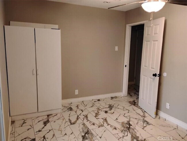 Building Photo - 44755 Jefferson Ct