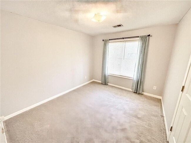 Building Photo - 1497 Chaseway Cir
