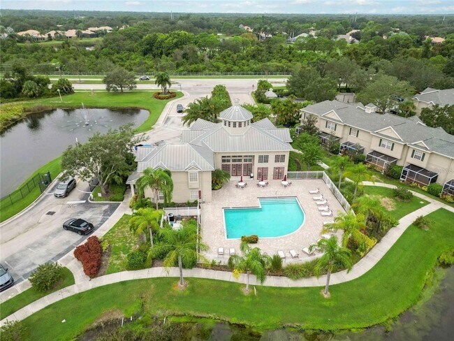 Building Photo - 7525 Plantation Cir