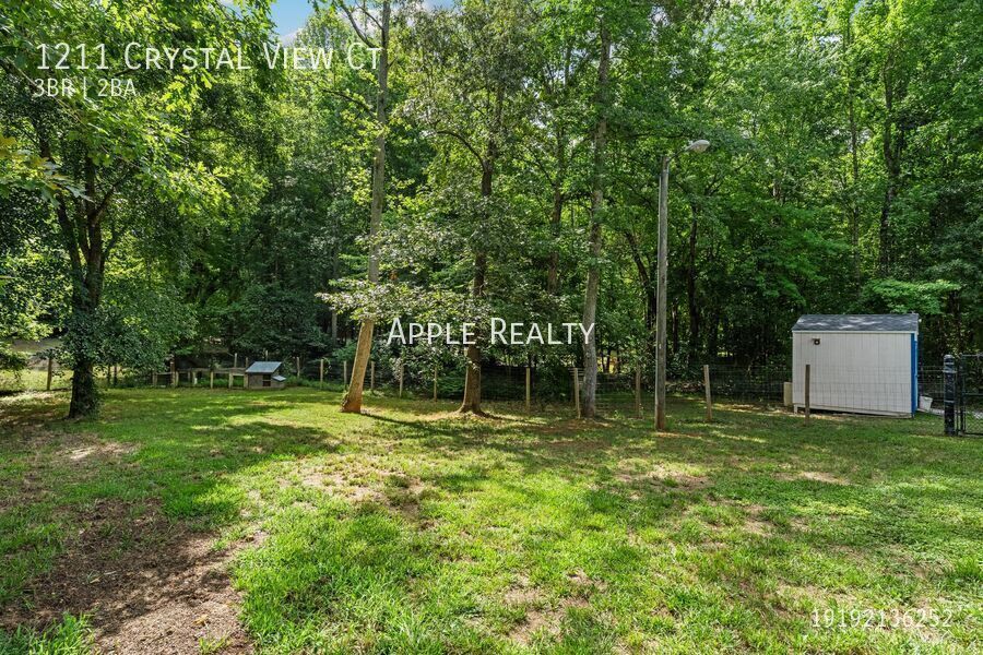 Building Photo - 1211 Crystal View Ct
