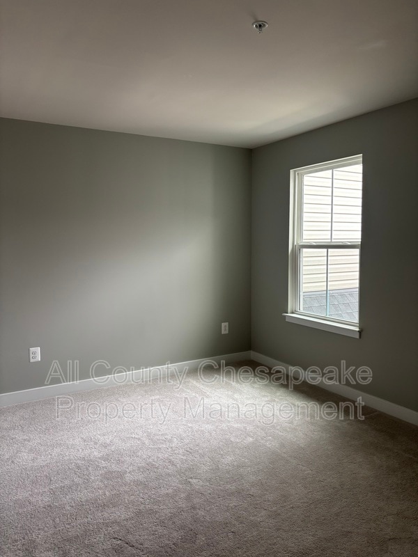Building Photo - 3143 Strasbaugh Dr