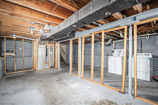 Building Photo - 1061 Centennial Ave