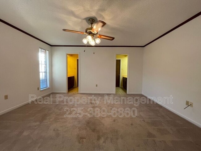 Building Photo - 6428 Chippendale Dr