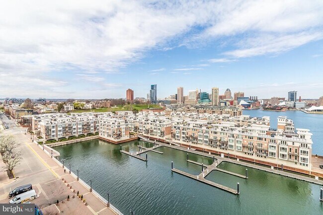 Building Photo - 100 Harborview Dr