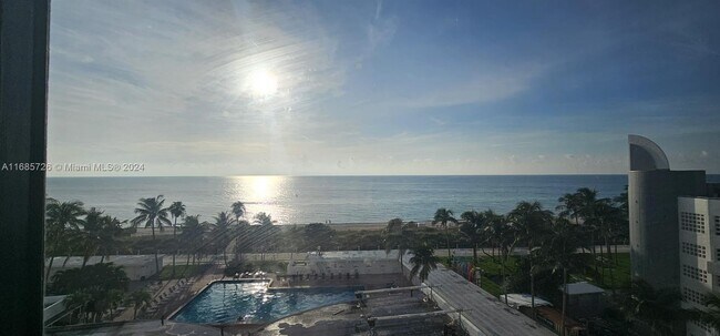 Building Photo - 6345 Collins Ave