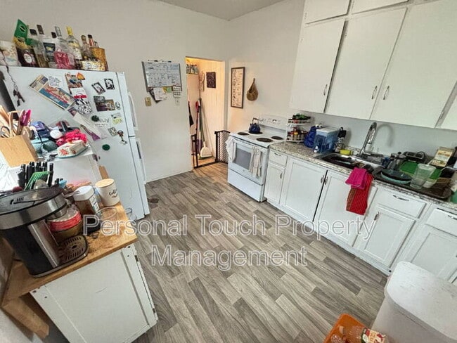 Building Photo - 1119 3rd Ave N