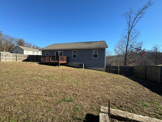 Building Photo - Updated Split Level 4 Bedroom Home with a ...