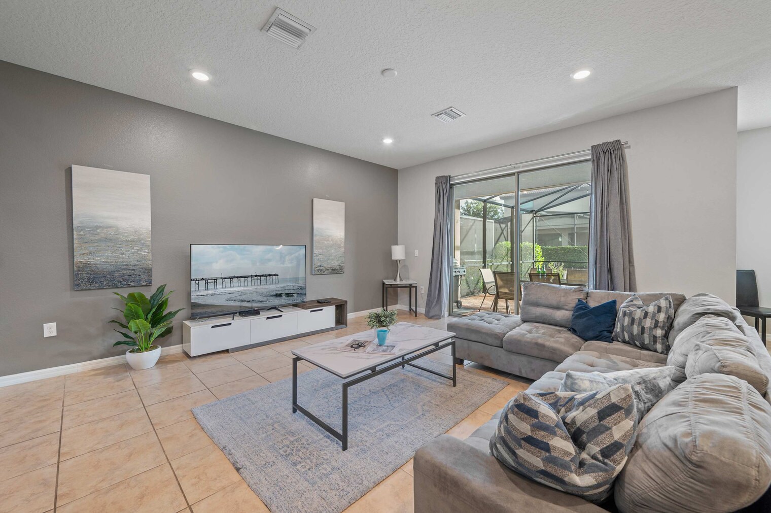 Building Photo - 5552 Misty Oak Cir