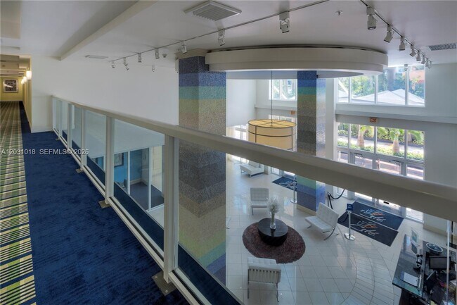 Building Photo - 2000 N Bayshore Dr