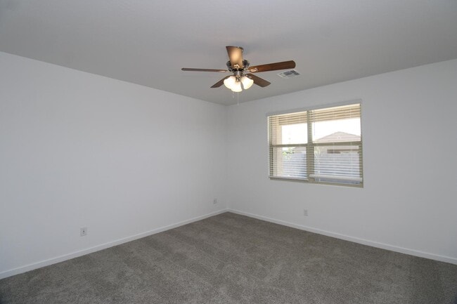 Building Photo - 16067 W El Cortez Pl