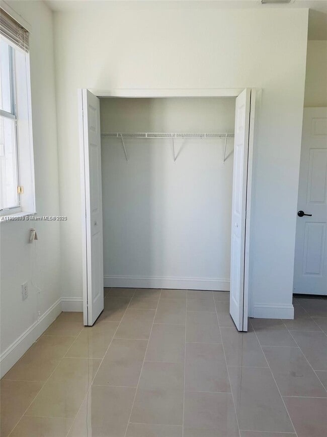 Building Photo - 8048 NW 108th Ct