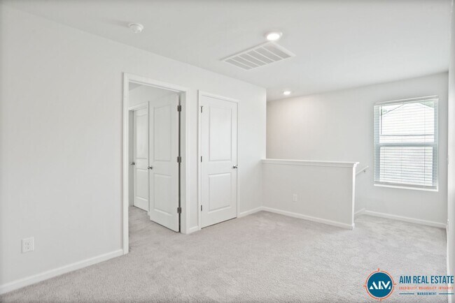 Building Photo - 127 Auditorium Rd