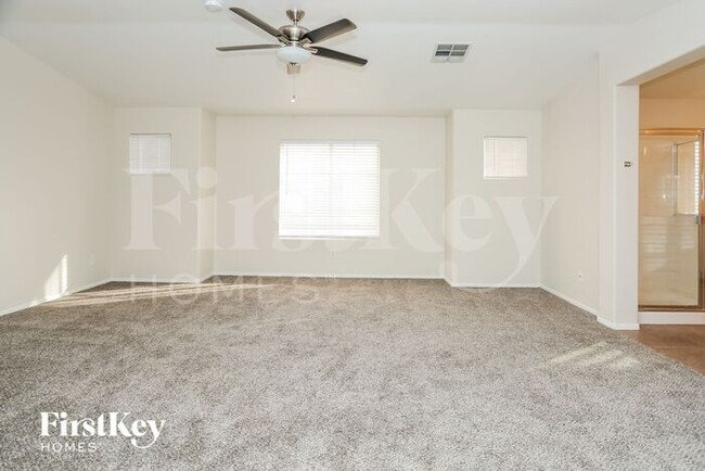 Building Photo - 7909 Hornbeam Ct