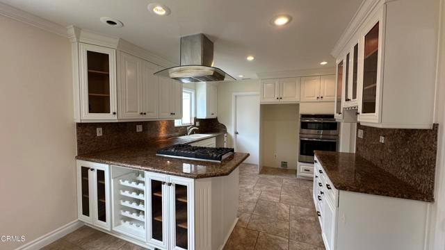 Building Photo - 653 Willowgrove Ave