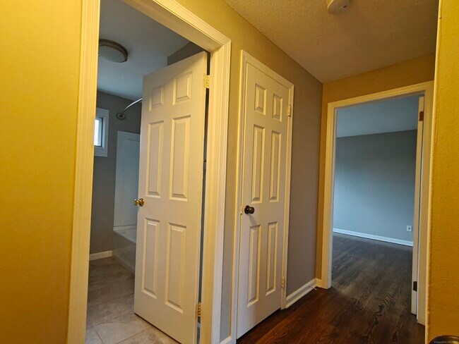 Building Photo - 700 High Street Ext