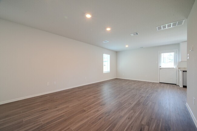 Building Photo - 22720 American Kestrel Ct