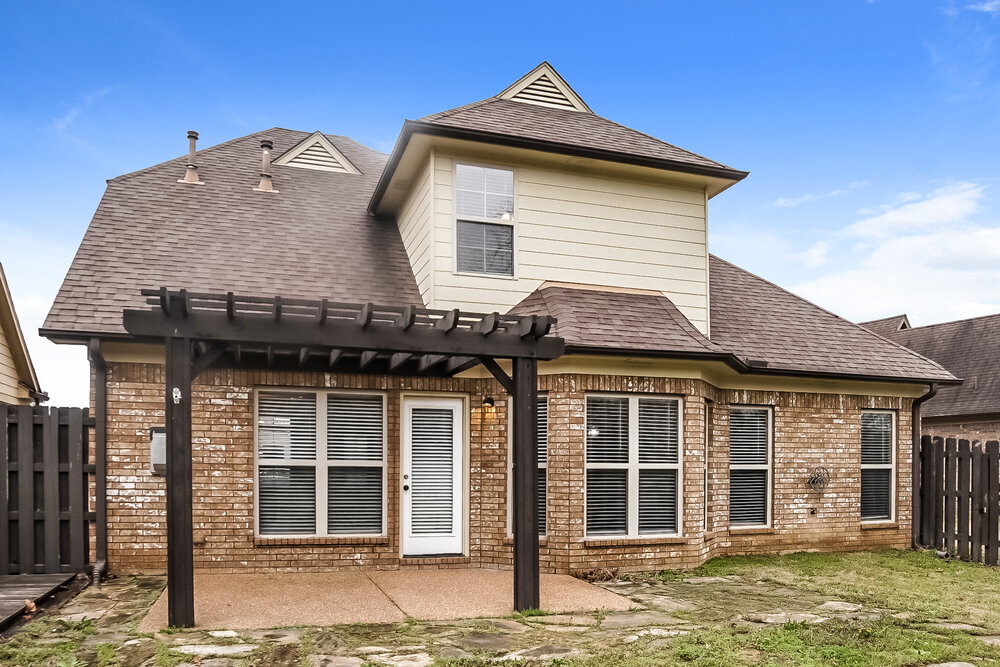 Building Photo - 797 Fairway Pointe Cove W