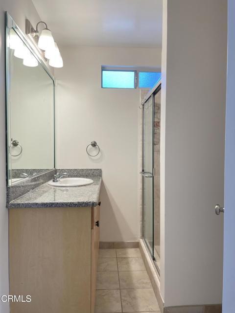 Building Photo - 4439 Alta Canyada Rd