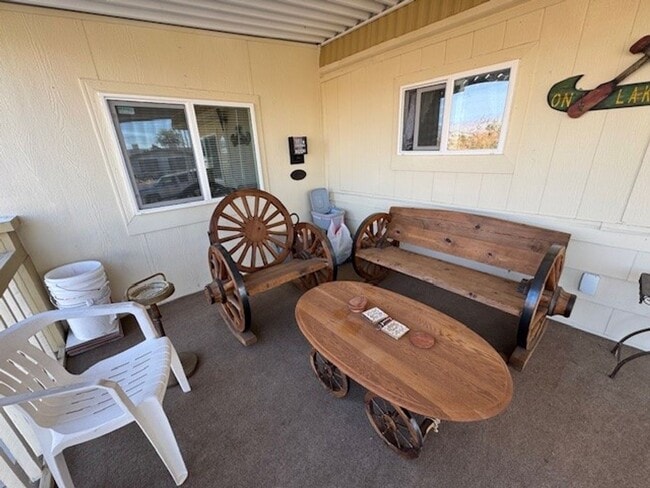 Building Photo - 3 BR 2 bath Furnished home Utilities Included & Brand new Interior-Custom Remodel