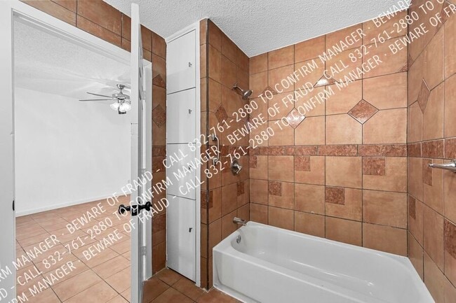 Building Photo - 2346 February Ln