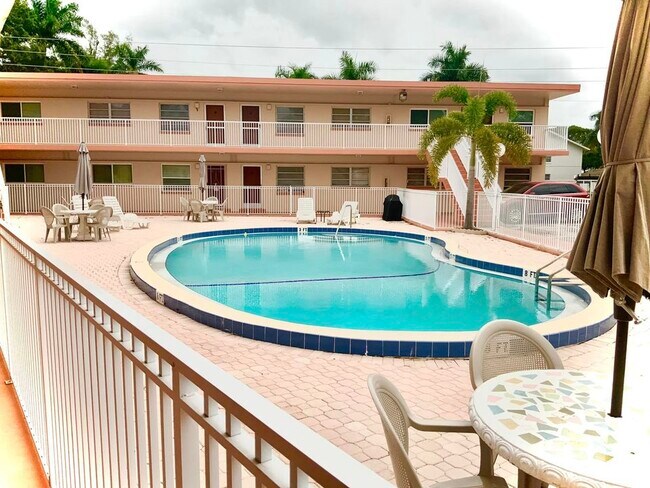 Building Photo - 2590 First St