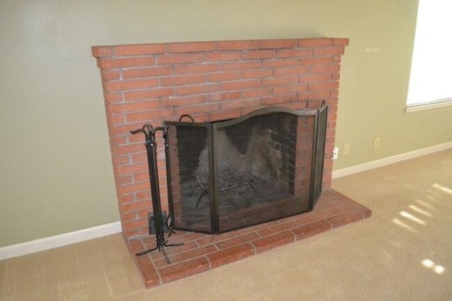 Building Photo - Scripps Drive Duplex