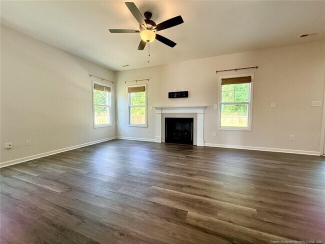 Building Photo - 203 Williford Dr