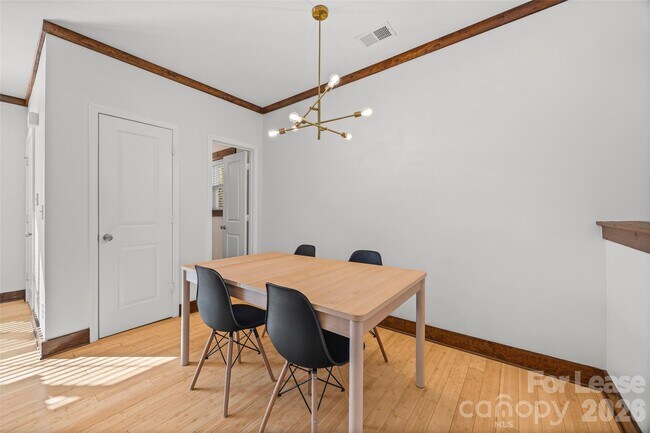 Building Photo - 1733 Matheson Ave