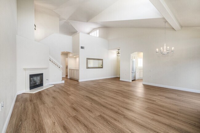 Building Photo - 2338 Cartegena Way