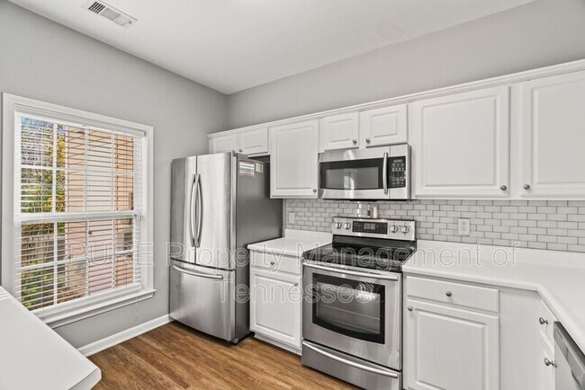 Building Photo - 601 Old Hickory Blvd