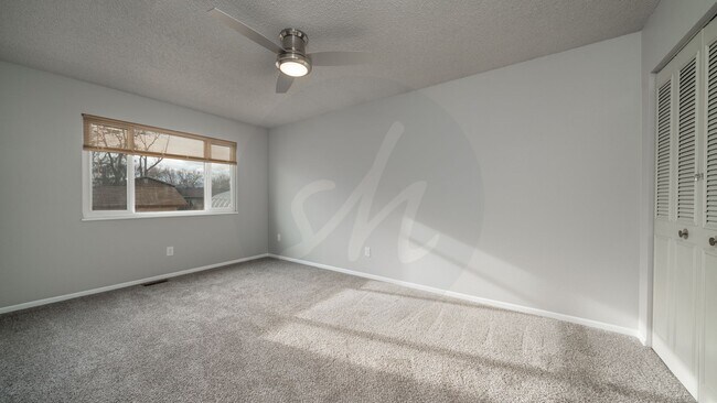 Building Photo - Great Home in Colorado Springs with 2 Car Garage