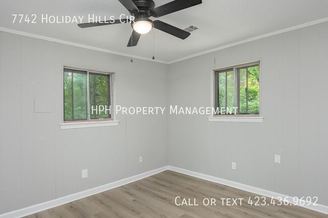 Building Photo - 7742 Holiday Hills Cir