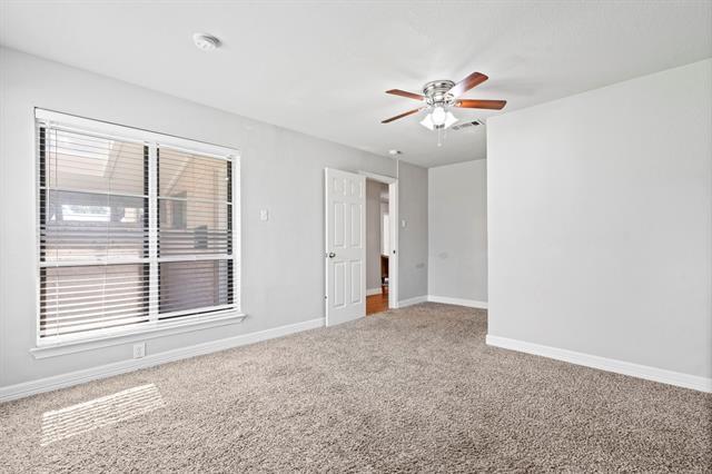 Building Photo - 2942 Esterbrook Dr