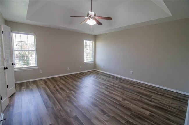 Building Photo - 525 NW 171st Terrace