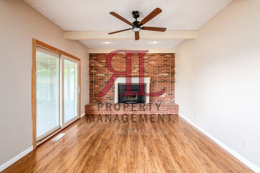 Building Photo - 7775 Peter Hoover Rd
