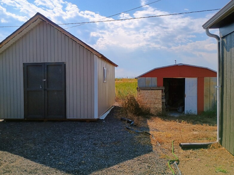 Building Photo - 325 Grape St