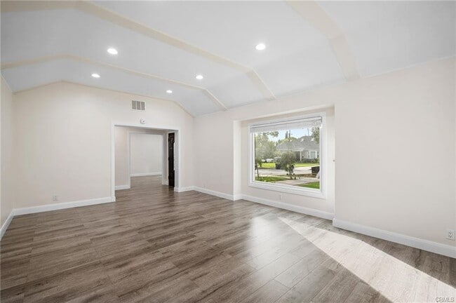 Building Photo - 1250 Bruce Ave