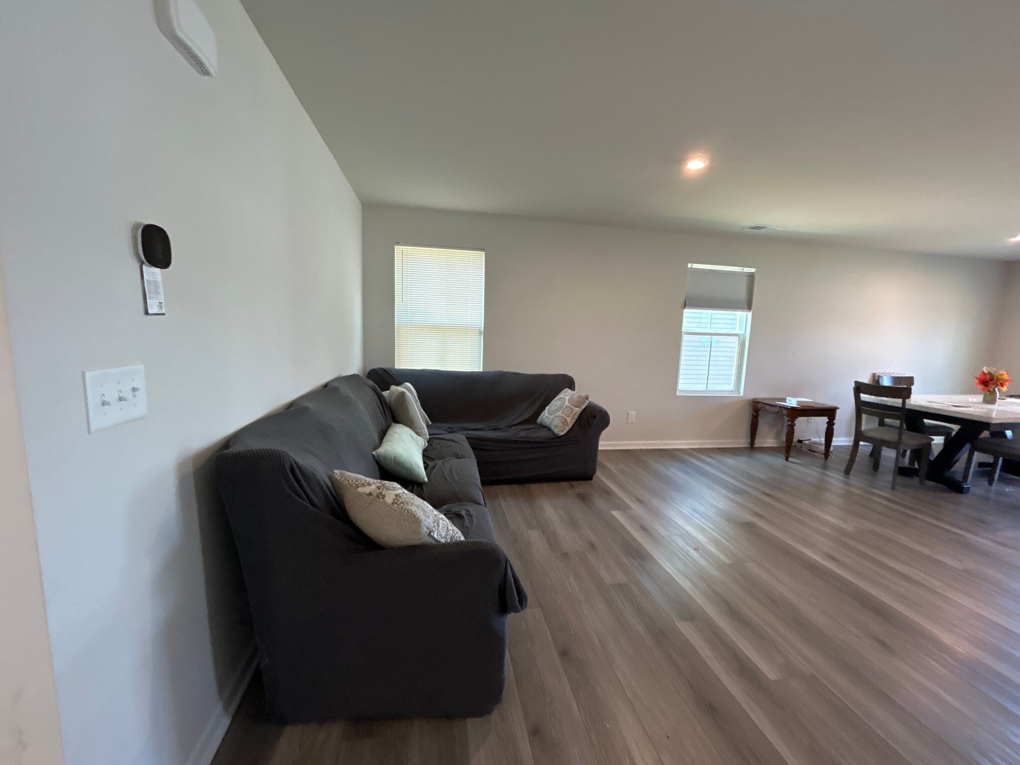 Building Photo - Room in Single Family Home on Glacis Ct