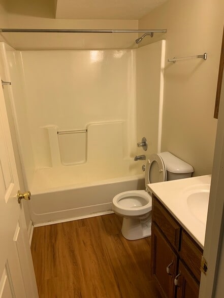 Building Photo - 1066 Brandy Ln