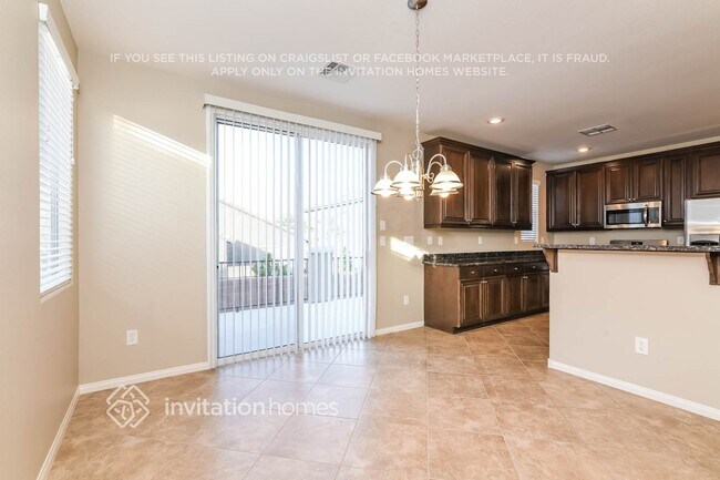 Building Photo - 10018 Pelham Park Ave