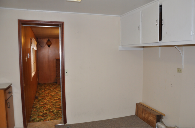 Building Photo - Cute 2 bedroom 1 bath in Lehi!