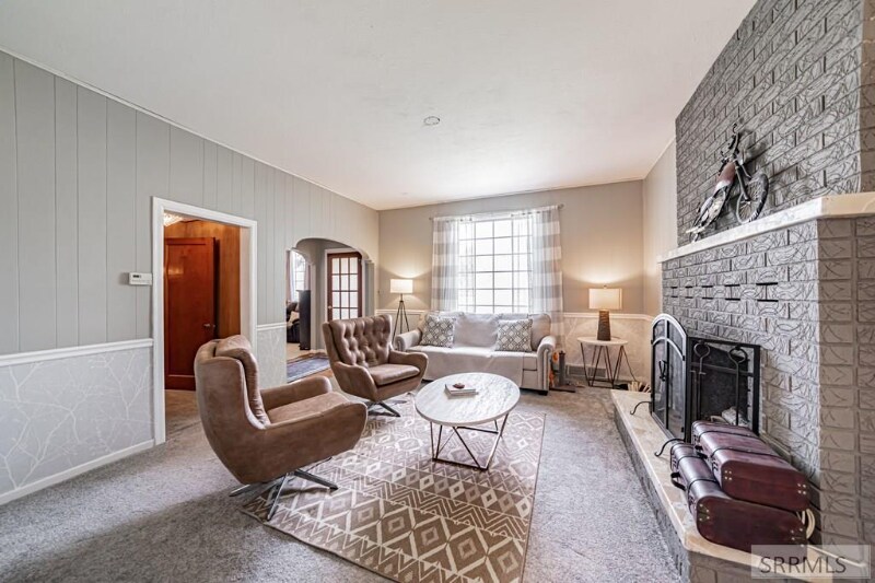 Building Photo - 2910 E Lincoln Rd