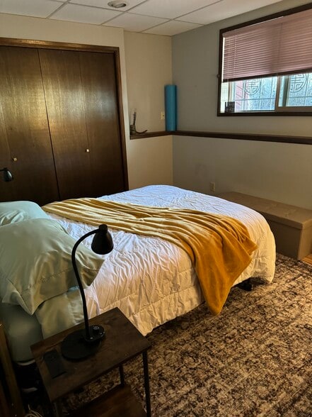 Separate bedroom - 512 E 16th Ave