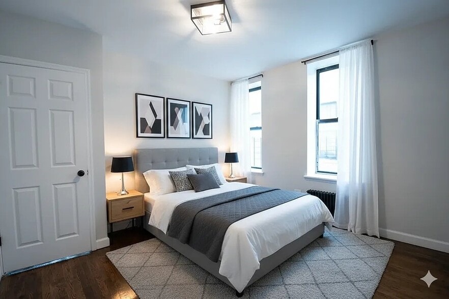 Building Photo - 1186 Putnam Ave