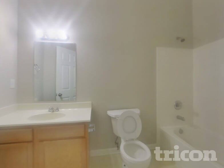 Building Photo - 4002 Windflower Way